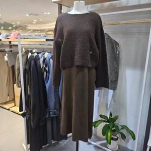 [르샵]옵션 풀오버 라운드넥A라인 니트원피스(L2F45KOP810)_