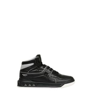 Valentino Garavani 원 스터드 미드탑 스니커즈 WY2S0E63NWN 00A TP941925371