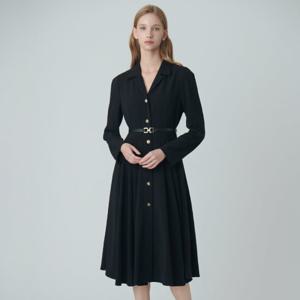 [SATIN] 밑단 핀턱 A 라인 롱 원피스 S243M654