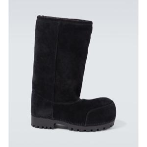 발렌시아가 Alaska Fur High 스웨이드 부츠 P00955186