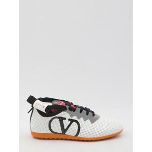 발렌티노 가라바니 스니커즈 6W2S0LL5XBM 9K0 WHITE