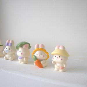 토끼 모니터피규어 대시보드 차량용품 장식 피규어 캐릭터 미니 사무실 모니터 꾸미기 선물