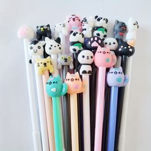 TEMU 12pcs 귀여운 고양이 & 판다 디자인 기계식 펜 - 다양한 색상, 재미있는 동물 일러스트레이션, 플라스틱 바디, 배터리 필요 없음, 노트북 및 일기 쓰기에 이상적, 노트북 액세서리 | 재미있는 디자인 | 플라스틱 구성, 고양이 펜