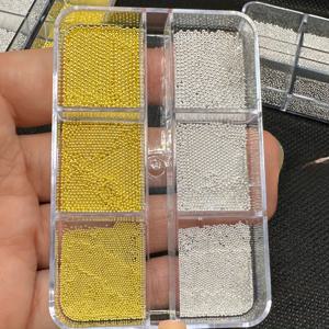 TEMU 6개의 금색과 은색 네일 액세서리, 다양한 크기(0.5mm ~ 1.0mm) 3D 네일 카비아 비즈, 미니 금색과 은색 원형 스틸 볼, DIY 네일 아트용 스틸 비즈, 크기 0.5mm, 0.8mm, 1.0mm의 미니 스틸 비즈