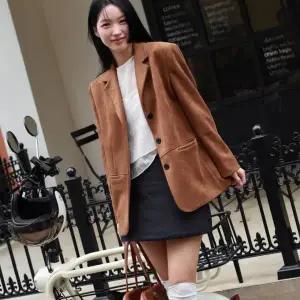 [올리브데올리브](대구신세계)[인플루언서 착용] 싱글 스웨이드 자켓 OL5XJ880