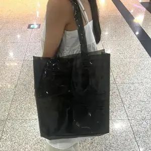 숄더백 비치백 투명가방 반투명 pvc 검정