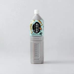 노브랜드 든든한아침흑미와견과1.5L
