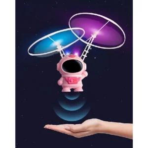 우주인드론 날리기 연날리기 선물 우주인 드론 헬리콥터