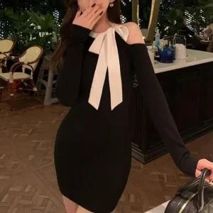 ONM 원 오프숄더 숏 원피스 리본 홀터넥 슬림 미니