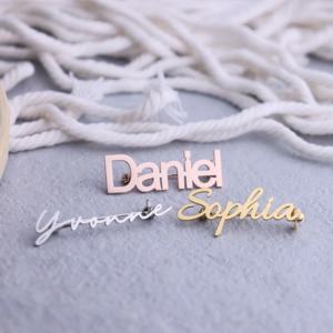 맞춤형 이름 브로치 맞춤형 이름 브로치 맞춤형 그/그녀를 위한 독특한 기념일 선물 절묘한 선물