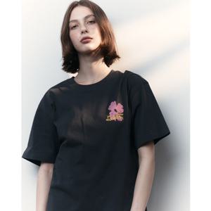 [GUESS]게스진 여성 플라워 프린트 오버핏 반팔티(OP2K5418)