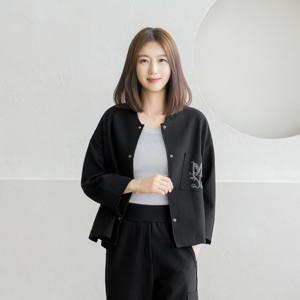 엄마옷 마담4060 하이뒷밴딩자수자켓 중년여성 데일리 -ZJK2509002-