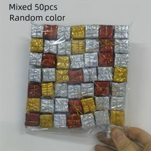TEMU 50개 미니 크리스마스 장식품 - 컬러풀 3D 선물 상자, 트리 데코레이션용 DIY 파티 & 이벤트 용품, 할로윈 및 크리스마스 파티 소품 (전원 불필요)