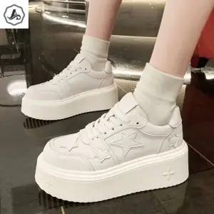 [애슬릿] 키높이 스니커즈 여성 운동화 스타 심플 레이스업
