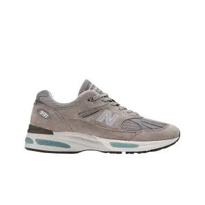 [정품 보증] 991v2 Made in UK Rock Ridge Alloy Sliver 뉴발란스 991v2 메이드 인 UK 락 릿지 알로이 실버
