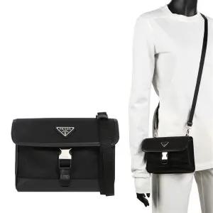 2ZH108 2DMH F0002 사피아노 로고 크로스백