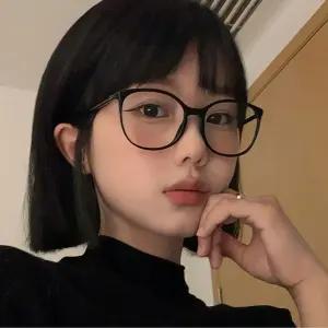 쌩얼보호 고퀄리티 대두 빅사이즈 모던무드 블랙라운드 뿔테 안경테