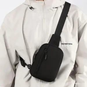 [모로엠] 등산 여행 힙색 메신저 크로스백 DMG-BA-Q4488113