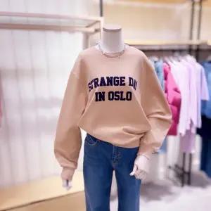 [대구백화점] [시에로]후로피 레터링 맨투맨(SI4DBTSF472)