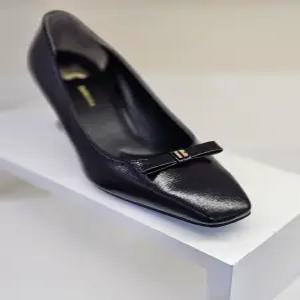 [바바라] 바바라  BBH702  리본장식 데일리 펌프스