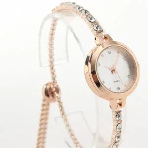 [콩심팥심]큐빅 슬라이드 밴드 팔찌 손목시계 (화이트) DP73139