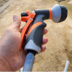 다용도 워터 스프레이건 자동차 셀프 세차 정원 텃밭 분무기 원예 물뿌리개 고압 호스 수압 조절