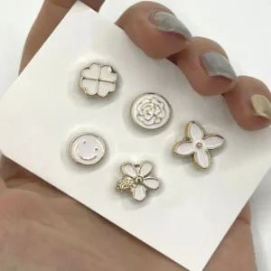 [콩심팥심]브로치 자석 마그넷 매너 단추 믹스 화이트