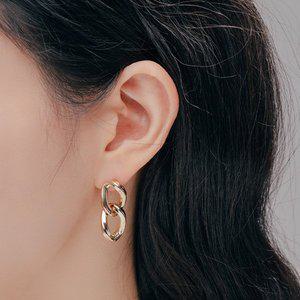 [수앤수]꽈배기 체인 귀걸이 (21E105)