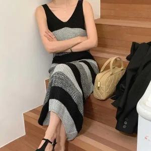 [하프클럽/셀러허브_여성트랜드패션]ONM 니트 브이넥 원피스 나시 롱 원피스