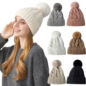 겨울 트위스트 뜨개질 모자 따뜻한 모피 Pompom 두꺼운 플러시 모자 Beanies 솔리드 ​​숙녀 다목적 스키 스노우 Skullies Beanies 벨벳 모자