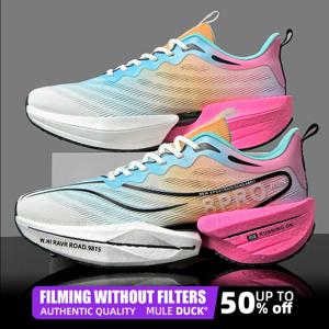 전문 탄소 플레이트 스포츠 운동화 마라톤 에어 쿠션 남성 통기성 경량 여성 편안한 미끄럼 방지 운동화