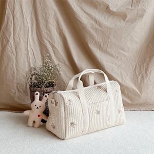 자수 여행 가방 대용량 경량 접이식 더플 위켄더 토트 핸드 헬드 숄더 크로스 바디 보스턴 캐리 온 백