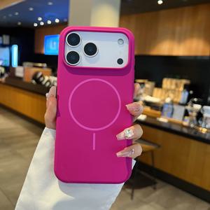 맥세이프 마그네틱 무선 충전 고급 단색 리퀴드 실리콘 폰 케이스 (아이폰 17 프로 맥스 에어 범퍼 백 커버)