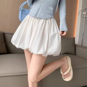 한국어 흰색 귀여운 버드 반바지 스커트 여성 세련된 하이 웨이스트 버블 a 라인 짧은 스커트 신축성있는 허리 솔리드 캐주얼 볼 가운 스커트