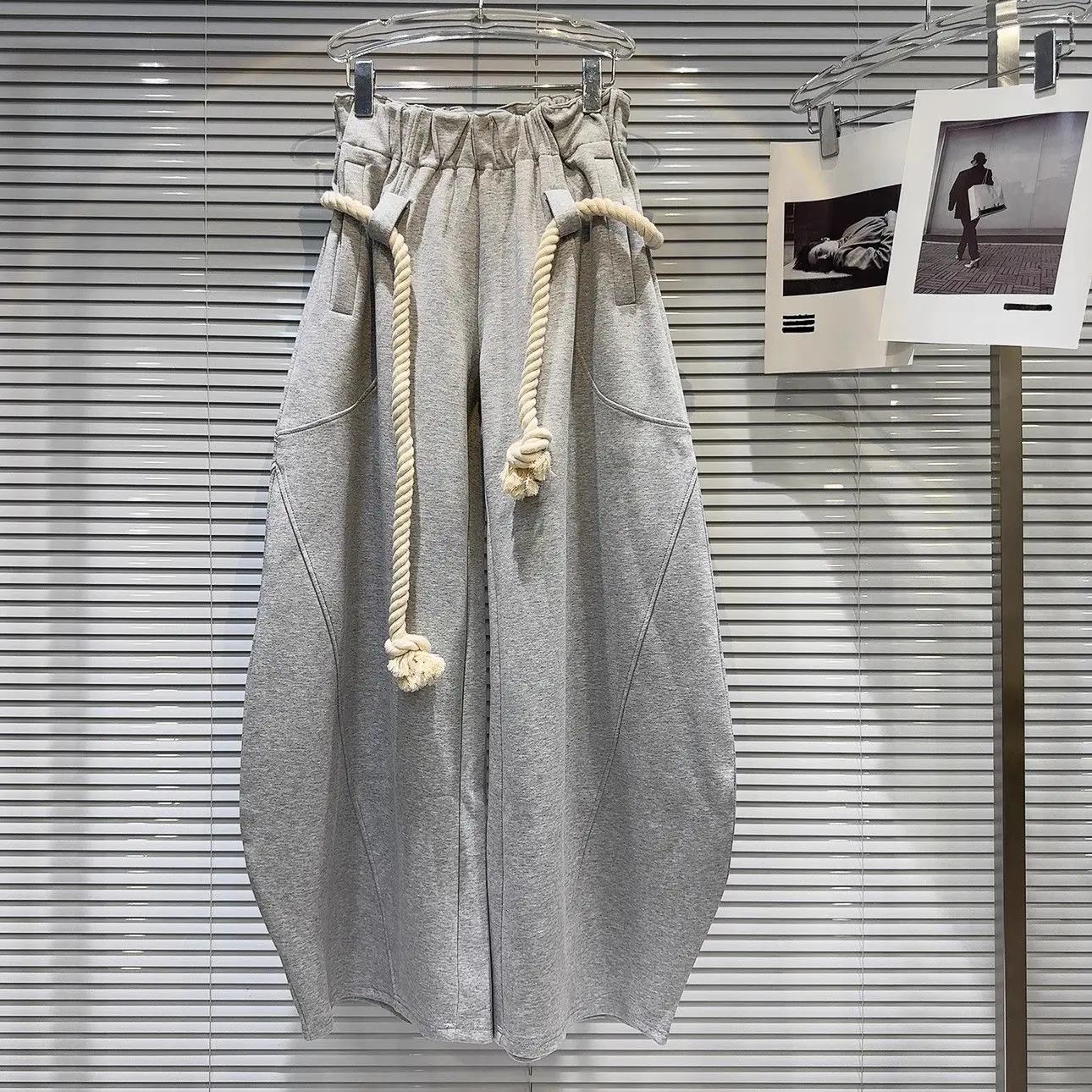 2025 새로운 여성 맞춤형 짠 대마 로프 벨트 느슨한 넓은 다리 캐주얼 바지 블루머