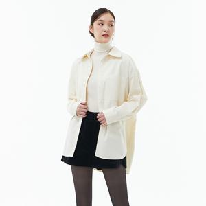 랩[정가 69,900] LAP로고자수 오버핏 기모블라우스 AP4WBA60