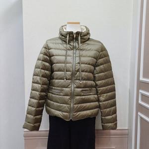 [BCBG]O 클라우드다운(이) B5A1F805  44_US