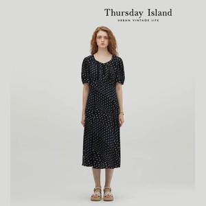 [써스데이아일랜드]다이아몬드 네크라인 원피스(T234MOP262W)