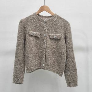 샵앤) 여성 라운드 단추오픈 세미크롭 긴팔 블링 부클 가디건 SIU-WCD-4944-베이지