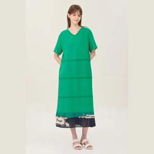 [베네통]배색 니트 포인트 원피스 (BAOP66531)