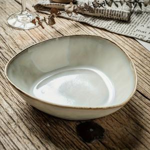 TEMU 1/2개 독특한 삼각형 디자인 세라믹 샐러드 볼 - 불규칙한 가마 유약 디자인, 예술 작품, 레스토랑 및 가정용, 파스타, 샐러드, 오트밀, 생동감 있는 식사 디스플레이, 선물용, 파스타 요리,예술적인 서빙 접시,수제 도자기,고품질 유약,스타일리시한 식기
