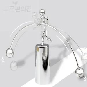 사람 균형 장식 책상위 소품  진자운동장난감 인테리어오브제 사무실책상소품