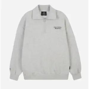 [롯데백화점]클라이드앤 남성 바스키아 반집업 티셔츠 FODTS487M