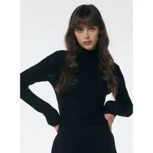 [제시뉴욕] 23fw 로고 목 폴라 (AD95NSKO5480-아이보리,블랙)