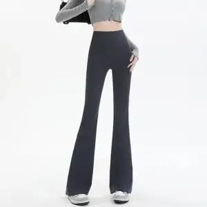 [아우트]나팔 슬림핏 봄 몸매보정레깅스 가을