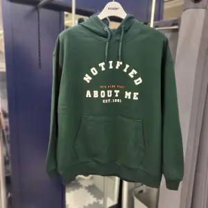 [에꼴리에] 유니 헌터 그린 후드티 24c0409