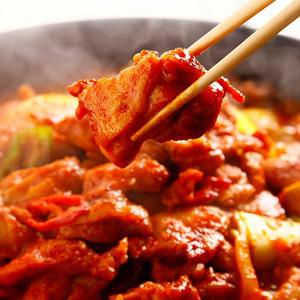 [산해직송]춘천 닭갈비 (국내산 어깨살) 500g x 2팩 캠핑 야식 반찬 간편 밀키트