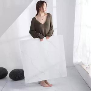 접착식 조 데코타일 주방 대리석 셀프 2조각 60x60cm 거실 현관 바닥 베란다 시공 01 6622