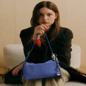 [질스튜어트]이태리스웨이드 미뉴트 미니숄더백블루 JABA5F025B2_s