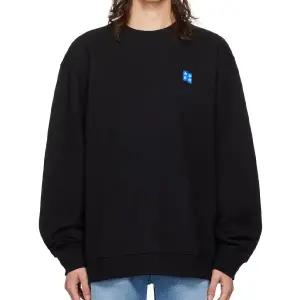 아더에러 시그니피컨트 BL 태그 맨투맨 01 BO42FYSW0101BK